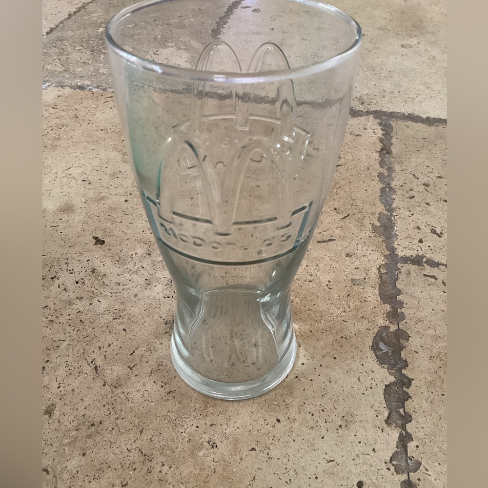 16oz 1992 McDonalds Collectible Drinking Glass Golden Arches Raised Letters